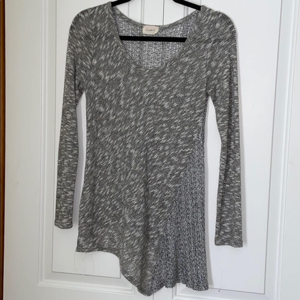 Women’s lightweight sweater